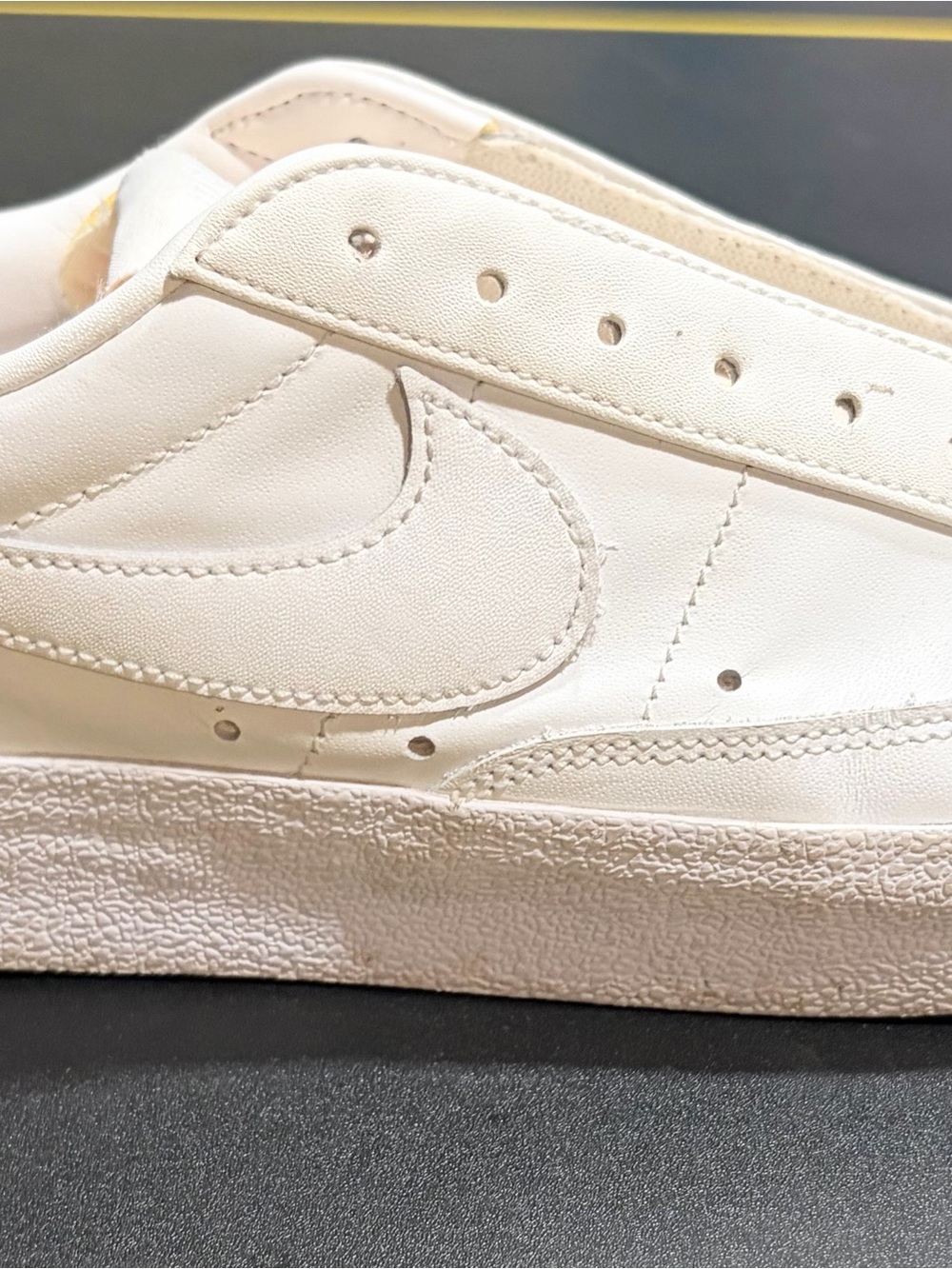 Nike Men's White Leather Sneakers